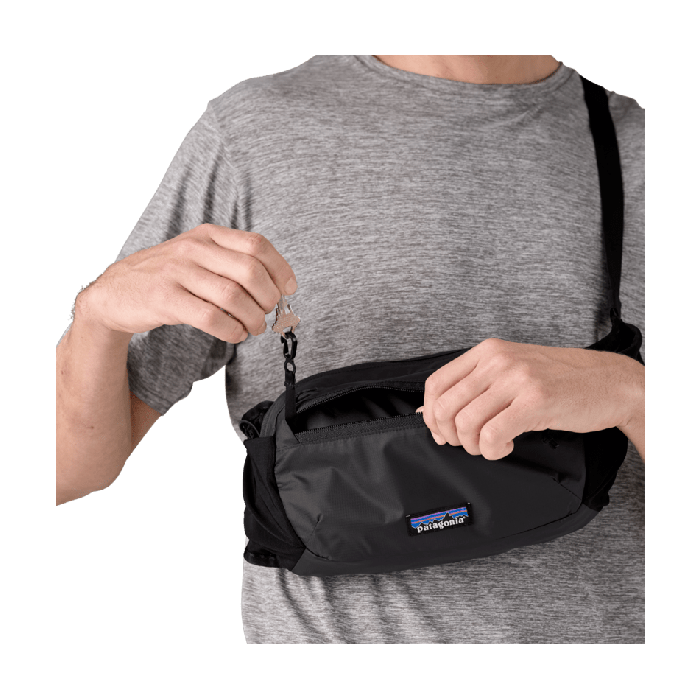 Torbica Terravia Hip Pack 4L (Black)