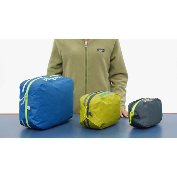 Toaletna torbica Black Hole Cube 14L (Vessel Blue)