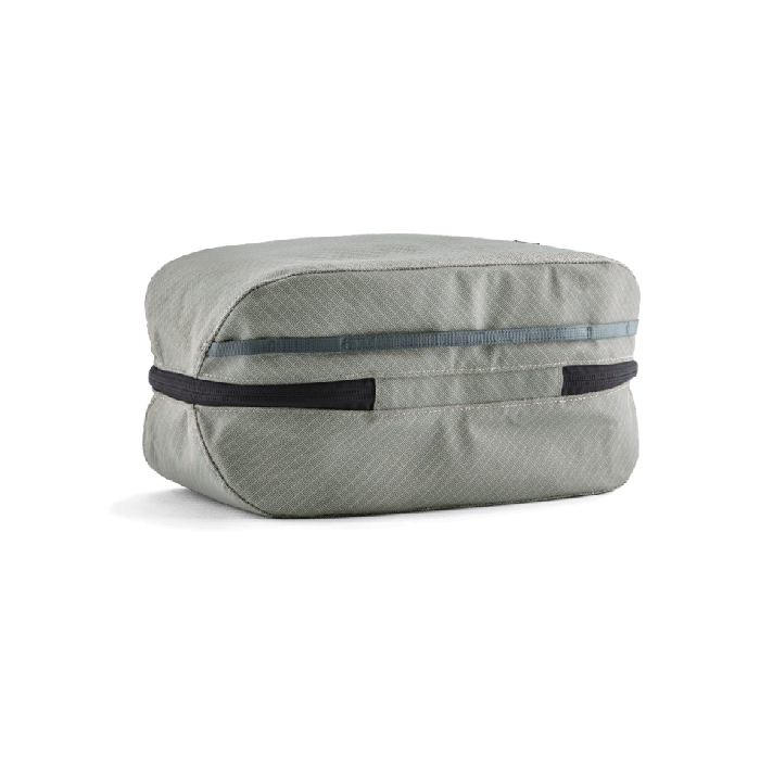 Toaletna torbica Black Hole Cube 6L (Wild Waterline: Sleet Green)