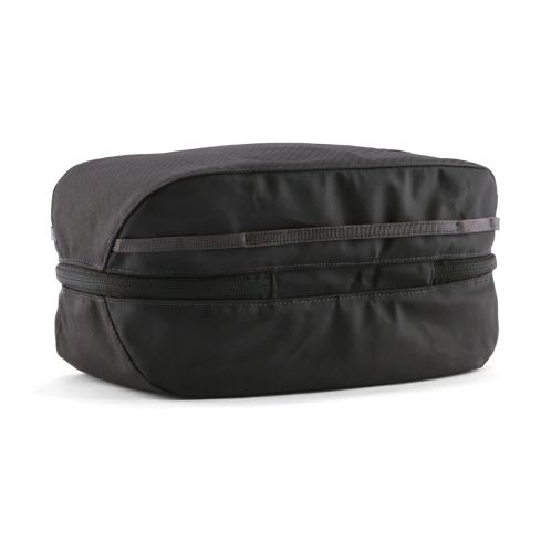 Toaletna torbica Black Hole Cube 6L (Unity Text: Ink Black)